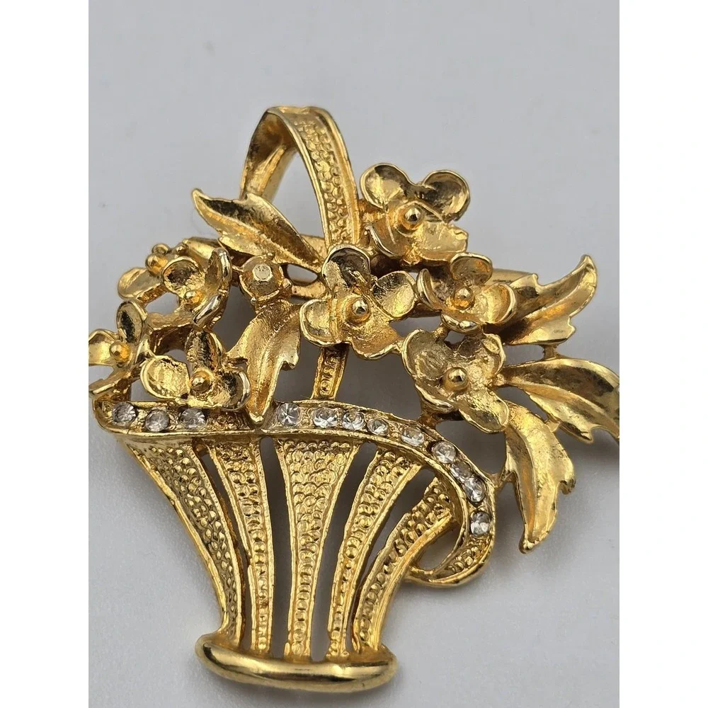 Vintage‎ Gold Tone Floral Flower Basket Brooch Pin Pendant Clear Rhinestones
